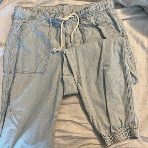 AE Jean-Patterned Joggers Size 14 Regular